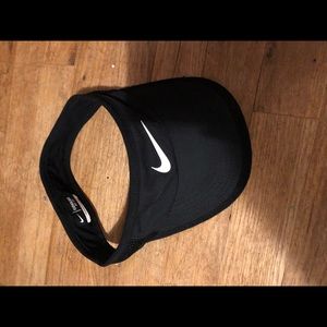 Nike visor